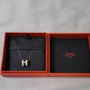 Hermes Elegant Gold Necklace with White Pendant